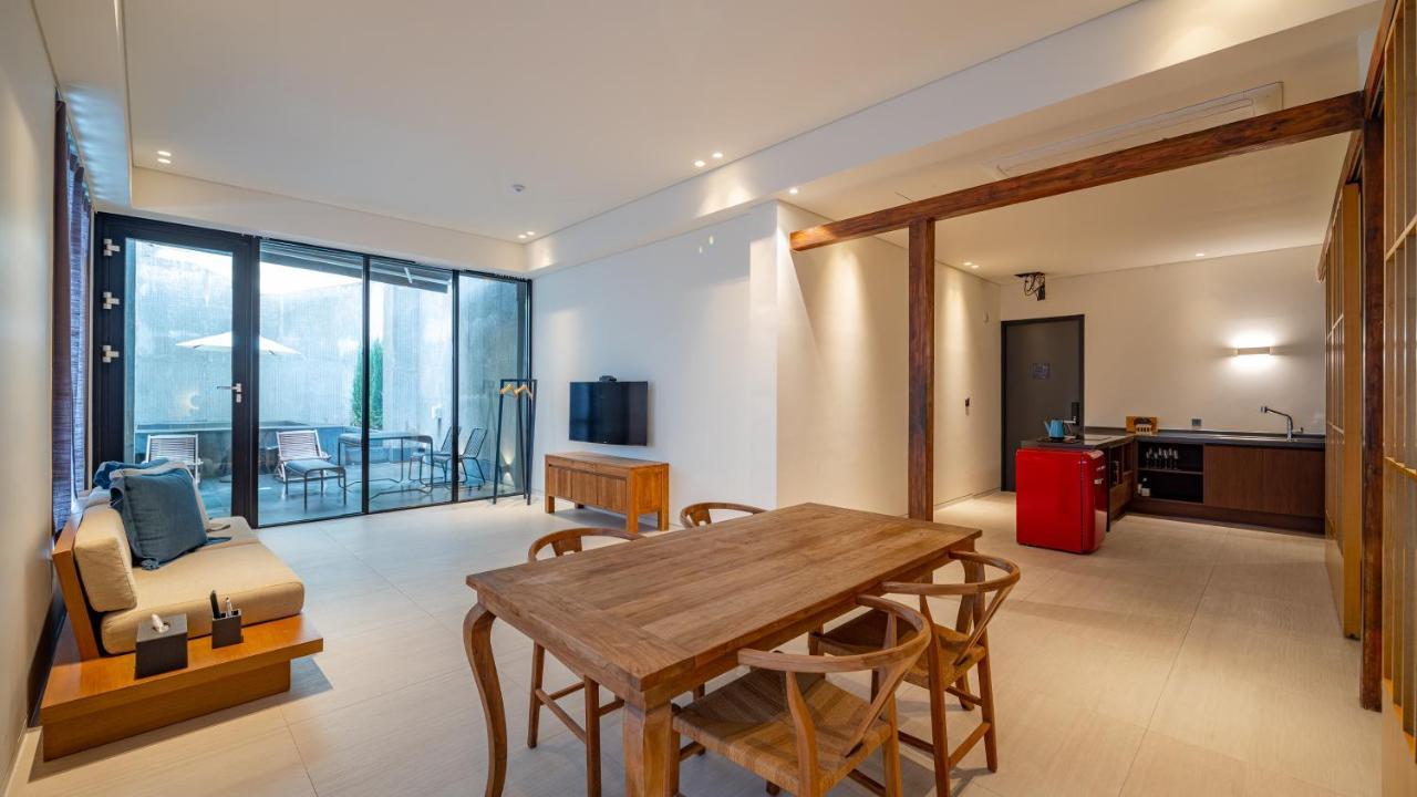 Hotel Barahan Jeonju Extérieur photo