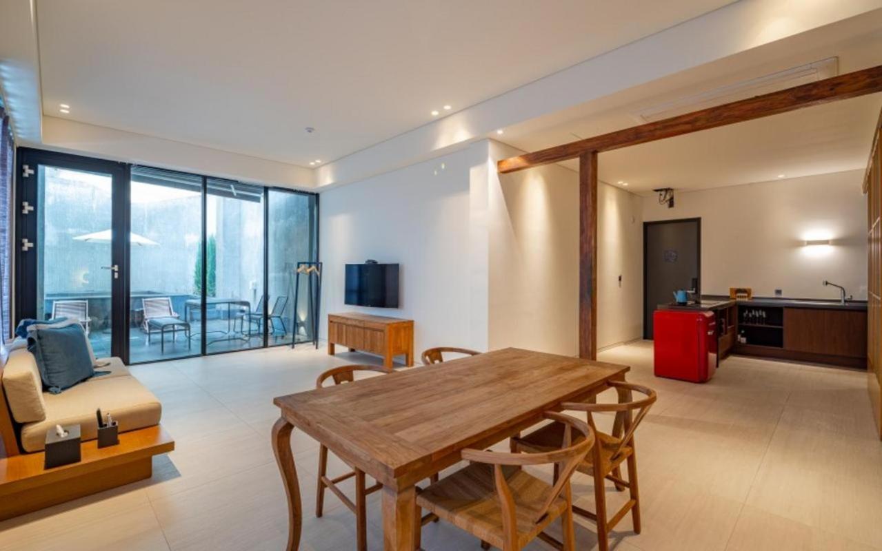 Hotel Barahan Jeonju Extérieur photo
